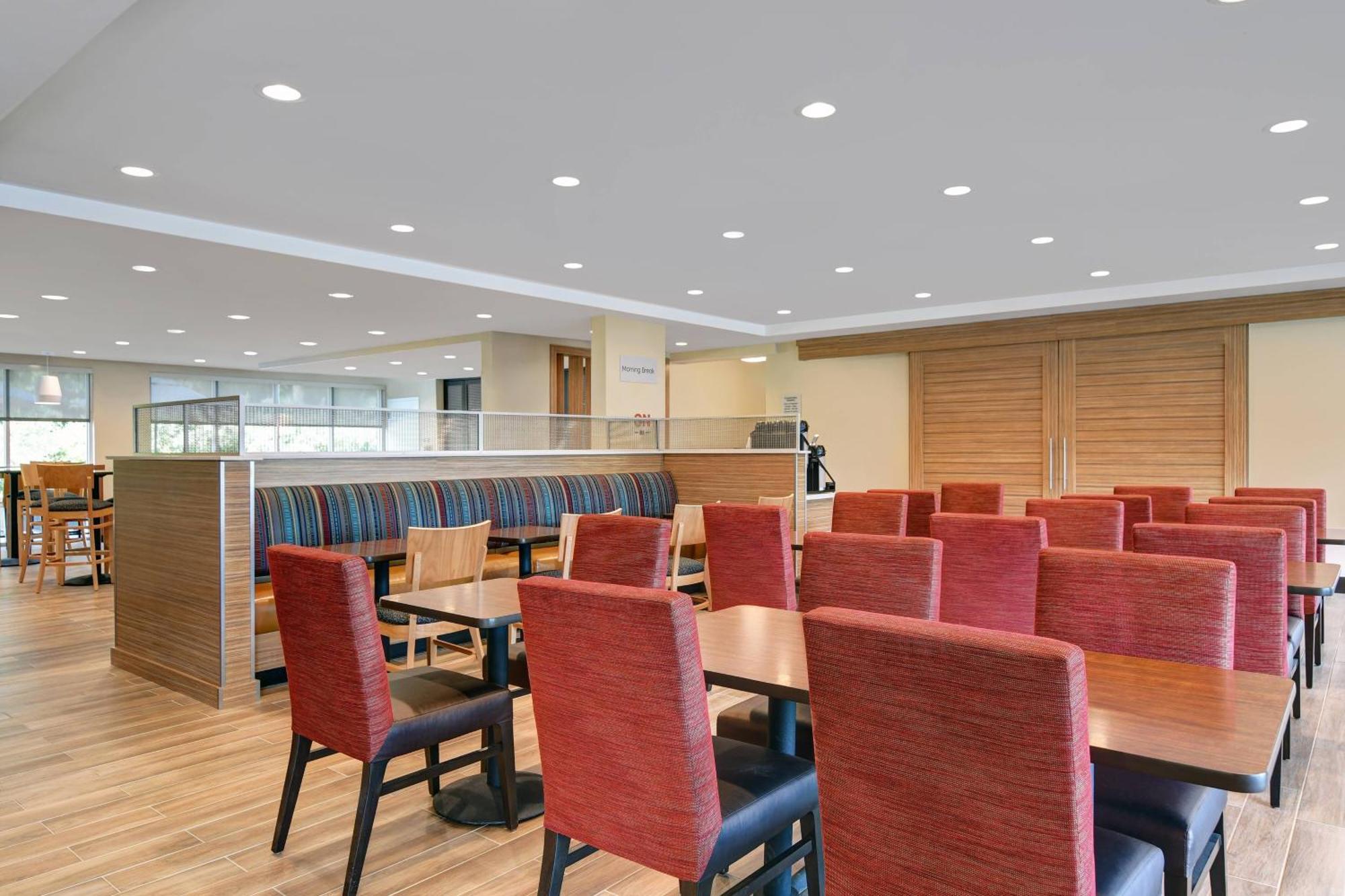 Hotel Towneplace By Marriott 2*