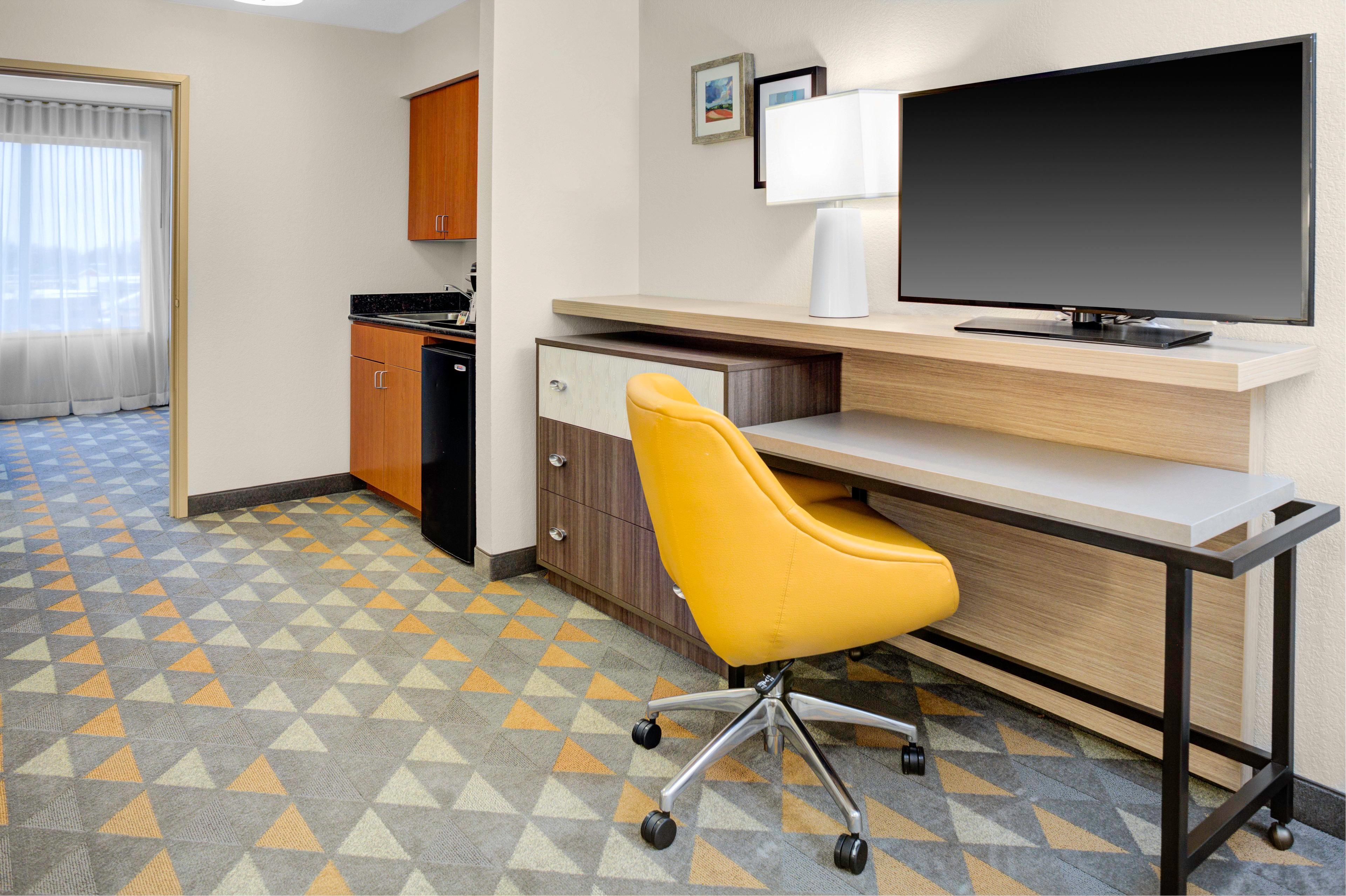 Hotel & By Ihg 3*