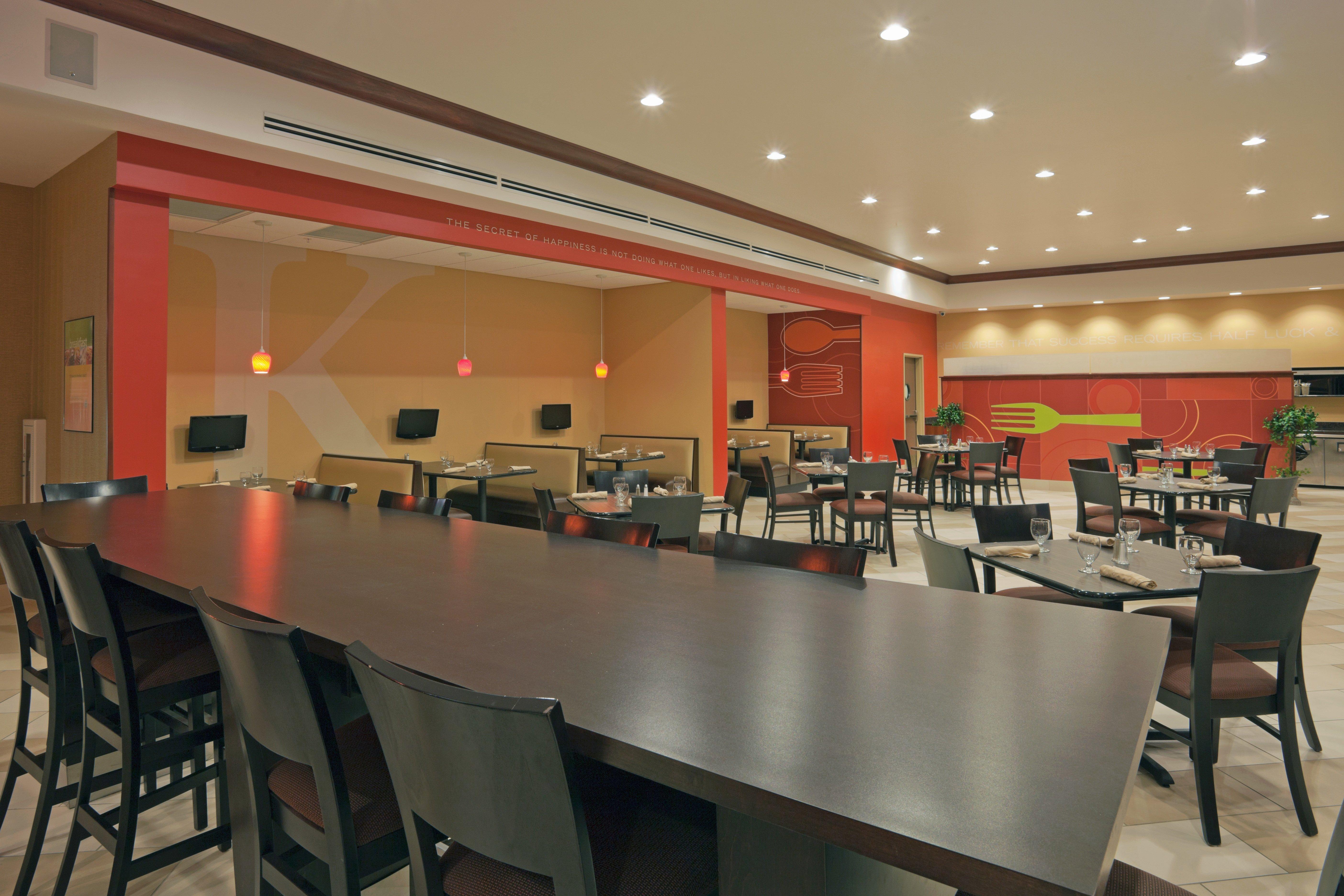 & By Ihg Lima