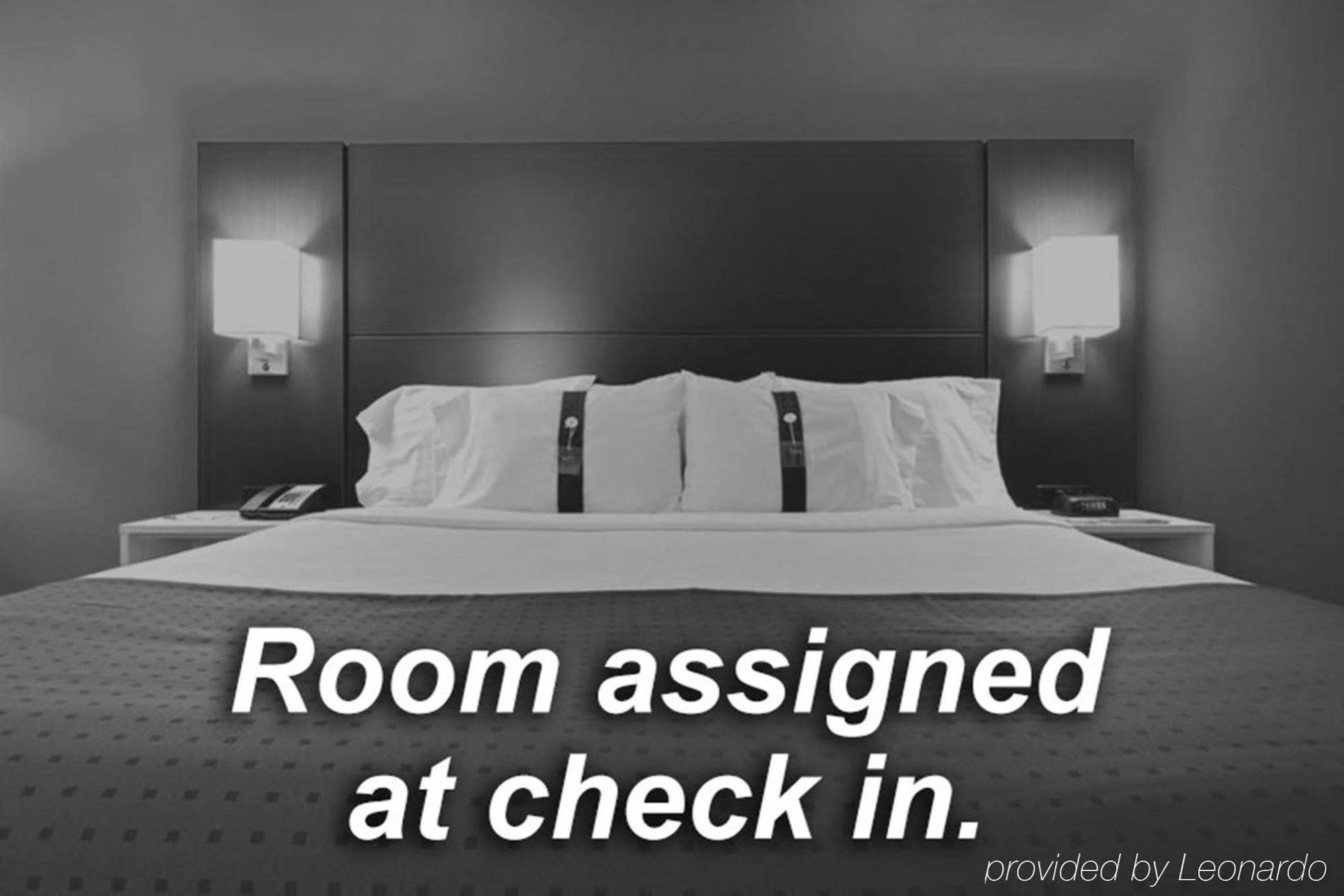 Hotel & By Ihg 3*
